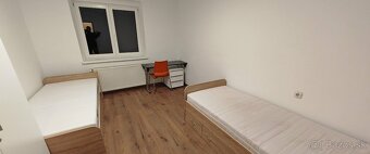 Na prenájom 2-izb. byt Cyprichová ul. – Rača, byt po rekonšt