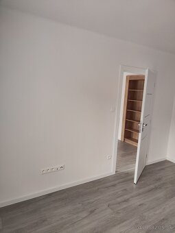 Rekonštrukcia je hotová, krásny dvojizbový svojpomocný byt h