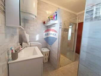 Ticho, pohoda a vlastná záhrada pod Malými Karpatmi? Presne 