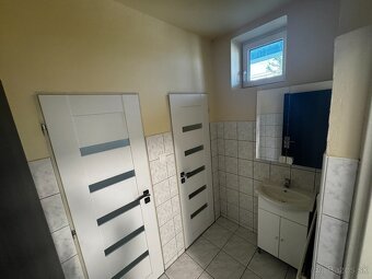 Prenájom skladu – Sklad č. 4, Štúrovo (priemyselná zóna)
Pon