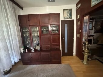 Ponúkam Vám na predaj 5 izbový rodinným dom - vila neďaleko 