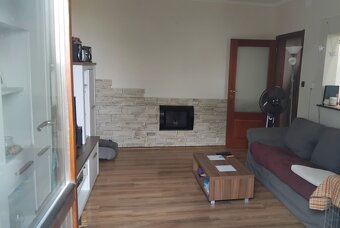 Ponúkame na predaj útulný, 2 izbový byt s balkónom na 3.posc