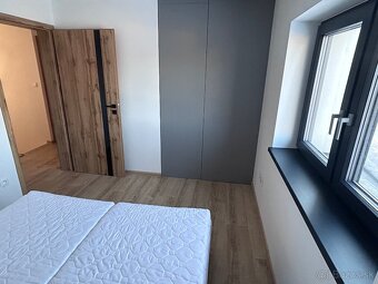 Prenajmeme zariadený 2-izbový byt v centre obce Oravská Polh