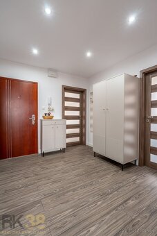 Hľadáte nové bývanie v perfektnej lokalite v Poprade?
Ponúka