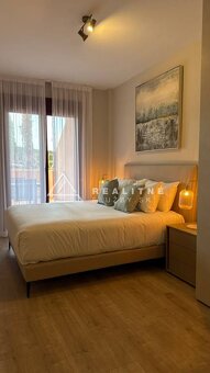 Ponúkame na predaj atraktívny 3-izbový investičný apartmán s