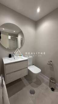 Ponúkame na predaj atraktívny 3-izbový investičný apartmán s