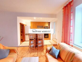 Exkluzívne ponúkame na predaj polyfunkčnú nehnuteľnosť nachá