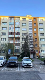 Na predaj: 1-izbový byt s balkónom, 38 m². Bratislava IV - K