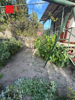 Ponúkam na predaj milú a malebnú chatku vo vyhľadávanej záhr
