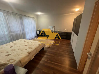 Typ: 3-izbový byt Ulica: Nové Zámky Obec: Nové Zámky
PONUKA: