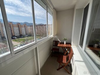 Ponúkam na prenájom krásny, kompletne zrekonštruovaný 1-izbo