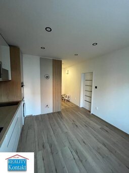 VÝBORNÝ BYT s balkónom - 1 izbový byt na prenájom v meste No
