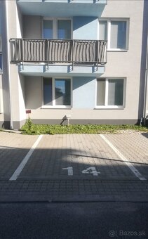 Prosím, aby ma kontaktovali iba priami záujemcovia, nie real