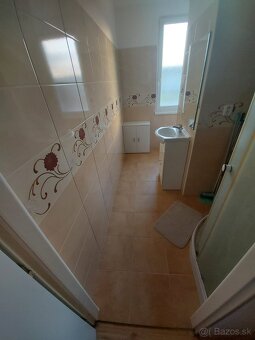 Ponúkam na predaj praktický 1-izbový byt s balkónom v obľúbe