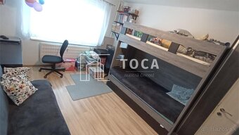 Predaj 4 izbového bytu v Bytči na Sídlisku. Byt sa nachádza 