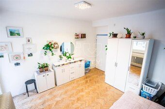 Ponúkame útulný 3 izbový byt priamo v Kremnici pár minút od 
