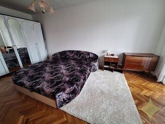 Ponúkame na predaj 3 izbový čiastočne zrekonštruovaný byt o 