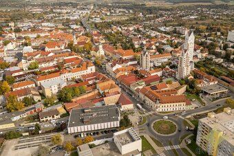 Exkluzívne ponúkam na predaj obchodný priestor v centre mest