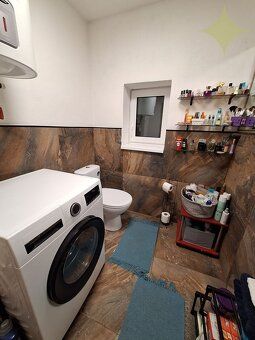 Exkluzívne na predaj rodinný dom o rozlohe 192,55 m2 a s poz
