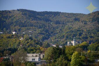 ZÁKLADNÉ ÚDAJE: Dispozícia: 3 izbový byt, 4. poschodie Úžitk