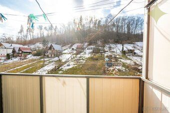 Na predaj kompletne zrekonštruovaný 2 izbový byt s balkónom 