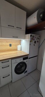 Dám do prenájmu môj 2-izbový byt (cca 45 m² + balkón) na Uhl
