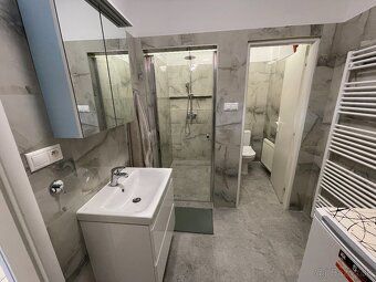 Ponúkame do prenájmu novo zrekonštruovaný, zariadený 2,5 izb