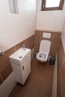 Ponúkame na prenájom 4-izbový byt/apartmán nachádzajúci sa n