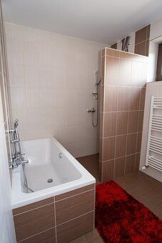 Ponúkame na prenájom 4-izbový byt/apartmán nachádzajúci sa n