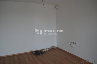 Typ: 3-izbový byt Ulica: MDŽ Obec: Šurany
Ponúkame Vám na pr