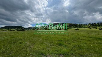 023-14-BEBR3a
 EXKLUZÍVNE na predaj atraktívne, slnečné, rov
