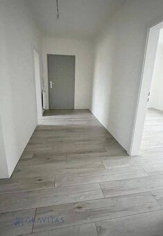 Ponúkame na predaj výborne dispozične riešený 2-izbový byt s