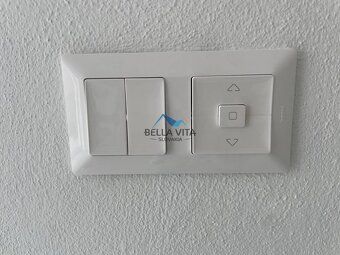 Hľadáte pekný, moderný ale útulný dom v kľudnom prostredí? T