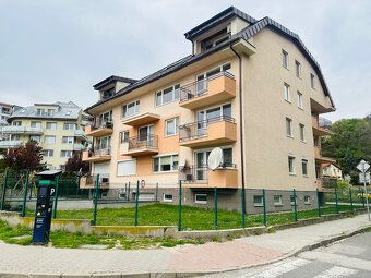 Popis • 4izbový byt pri lesoparku • úžitk. plocha 115 m2 • b