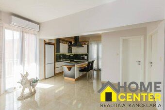 Realitná kancelária HOME CENTER sa vždy usilovala vyniknúť s