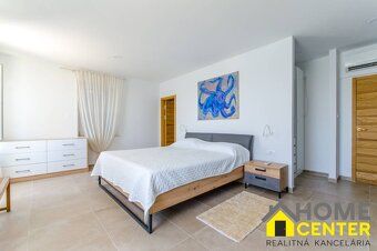 Realitná kancelária HOME CENTER Vám ponúka čerstvo zrekonštr