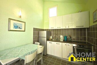 Realitná kancelária HOME CENTER Vám ponúka túto krásnu vilu 