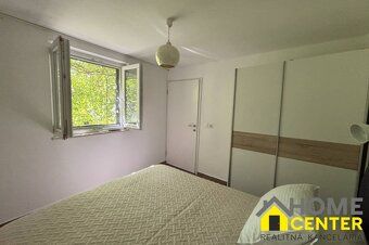Realitná kancelária HOME CENTER Vám ponúka na predaj malý ro