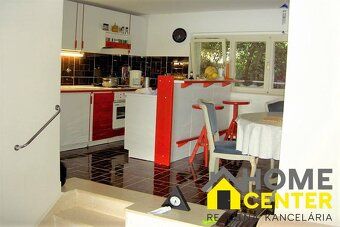 Realitná kancelária HOME CENTER Vám ponúka dom/ 210 m² / nac