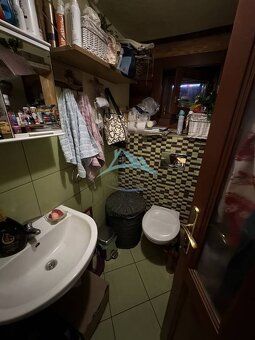 Na predaj: Drevená chata v lone prírody s pozemkom 7212 m² –