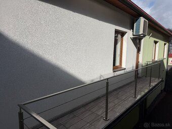 Pekné bývanie realitná kancelária ponúka na trvalý prenájom 