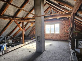 Typ: Chata Mestská časť: Krivec I Obec: Hriňová
Ponúkame na 