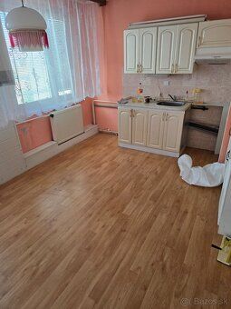 predám 3 i. byt 82m2 ,Zahumenice 1397 v Gbeloch, tel.0911450