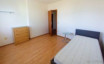 Hľadáte pokojné bývanie s dostatkom priestoru, no zároveň s 