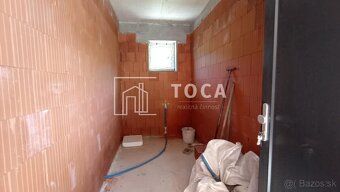 TOCA real - EXKLUZÍVNE – ponúkame na predaj tri veľké trojiz