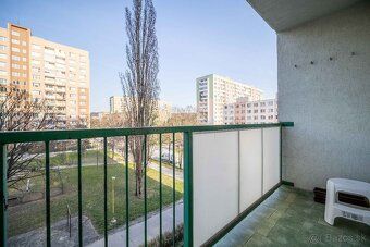 Ponúkame na predaj útulný byt, nachádzajúci sa v jednej z na