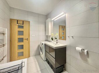 Ponúkame na predaj 2 izbový byt s rozlohou 56 m2 + 6 m2 balk