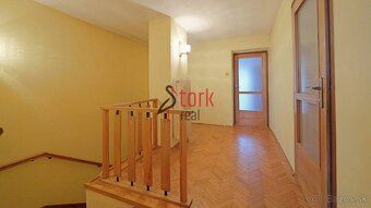 StorkReal Vám ponúka na predaj rodinný dom s pozemkom cez 80