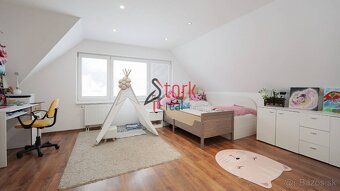 StorkReal vám ponúka na predaj štýlový rodinný dom s pozemko