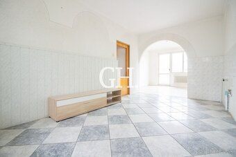 GH Realitná kancelária Vám ponúka na predaj krajný rodinný d